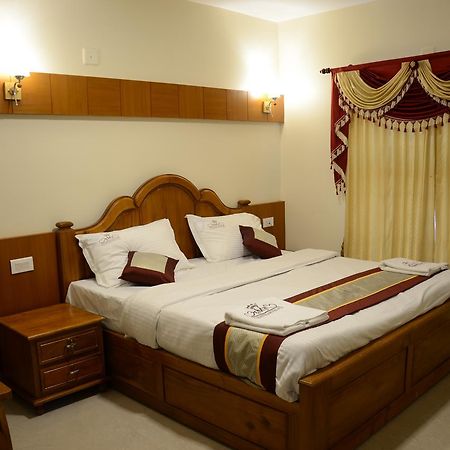 Hotel Vasantham Palace Ooty Eksteriør bilde